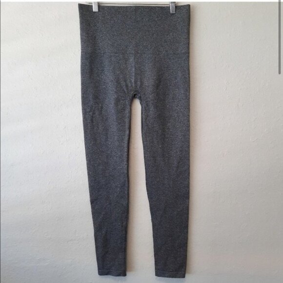 Spanx Gray Shapewear‎ Leggings Small​ - Picture 2 of 4